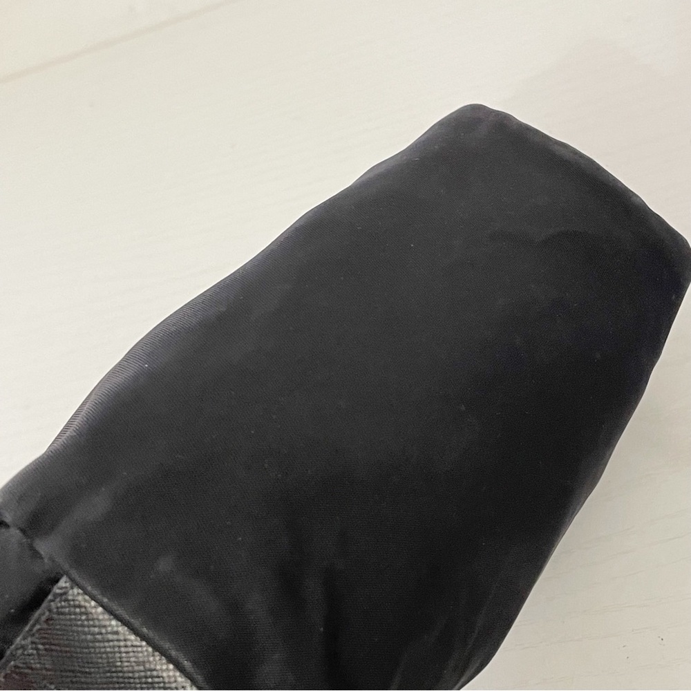 Prada small black nylon triangle logo saffiano zip pouch - Picture 5 of 10